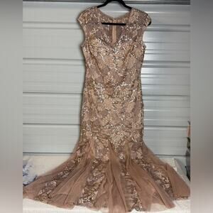 NEW Alex Evenings Gold Sequin Embellished Maxi Mermaid Gown 8
